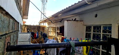 5bdrm Bungalow in Kapsoya for sale - Image 3