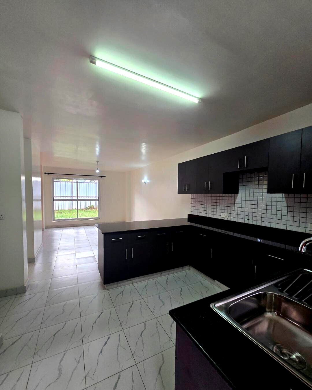 2BR Apartment with Italian Kitchen & Biometric Security - South C
