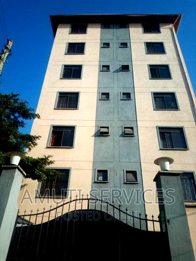 3bdrm Apartment in Southb for sale - Image 2