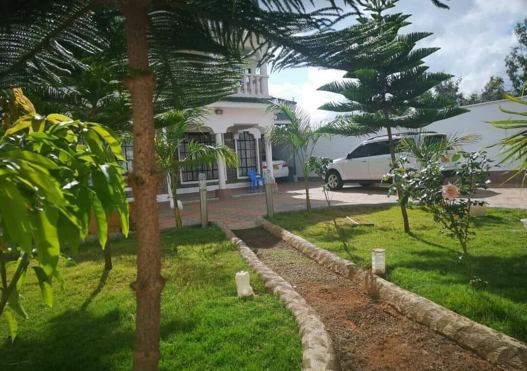 4BR Standalone Home with Gym & DSQ on Corner Plot - Utawala
