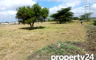 3.9M Commercial Plot in Isinya