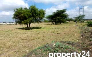 3.9M Commercial Plot in Isinya