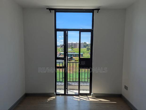 2bdrm Apartment in Maisha Mapya, Ruaka for sale