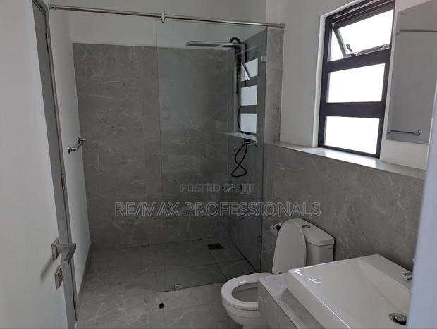 2bdrm Apartment in Maisha Mapya, Ruaka for sale