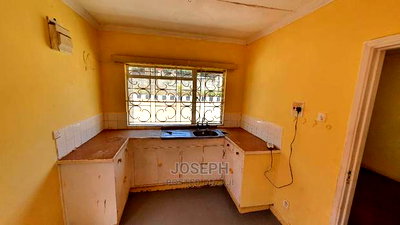 3bdrm Bungalow in Bendor Estate for Sale - Image 15