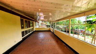 3bdrm Bungalow in Bendor Estate for Sale - Image 19