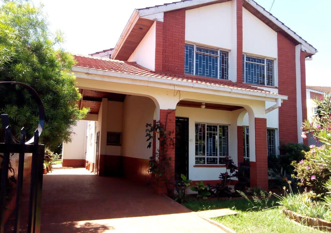4-Ensuite Townhouse with Cabro Driveway - Lavington Gated
