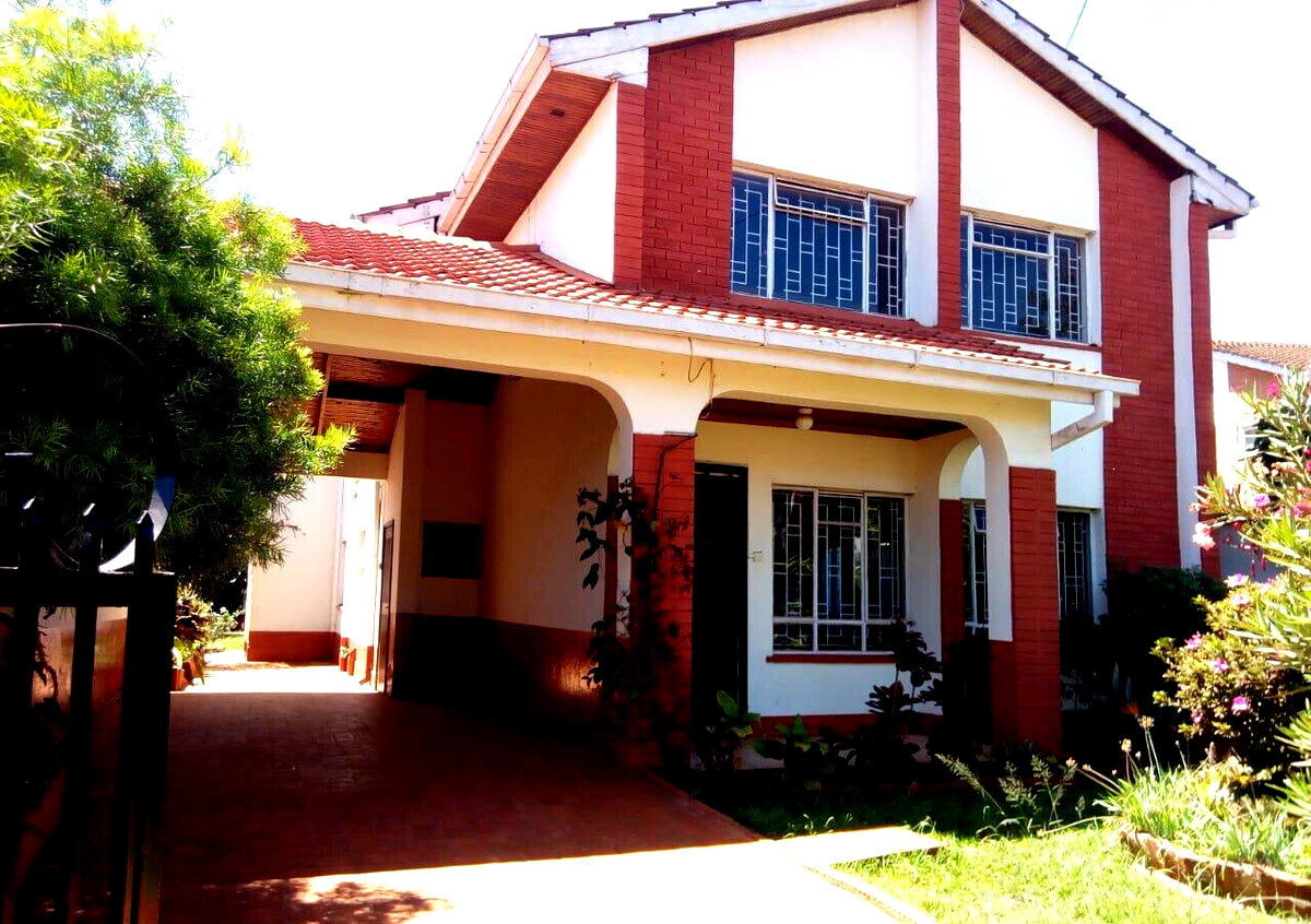 4-Ensuite Townhouse with Cabro Driveway - Lavington Gated