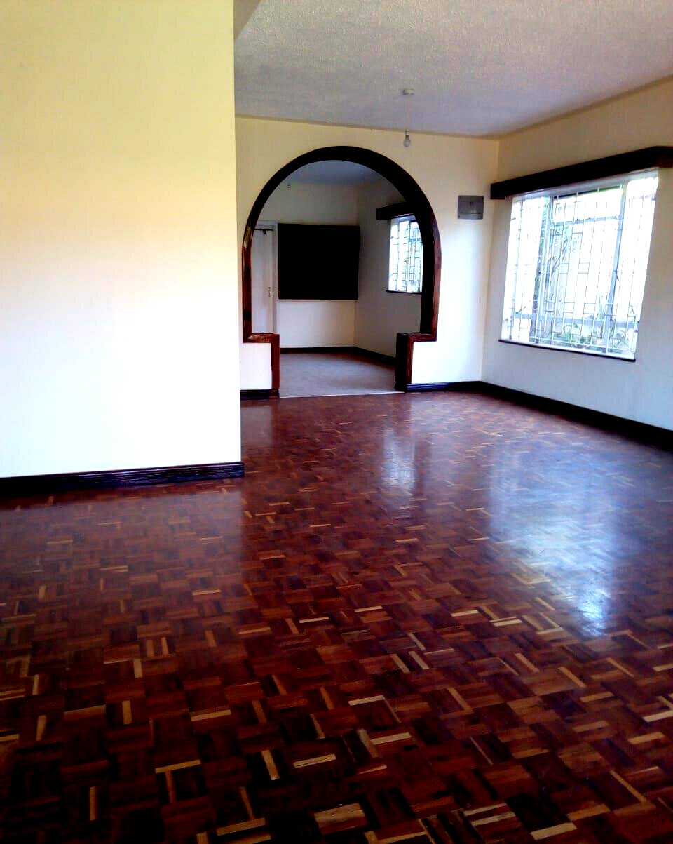 4-Ensuite Townhouse with Cabro Driveway - Lavington Gated