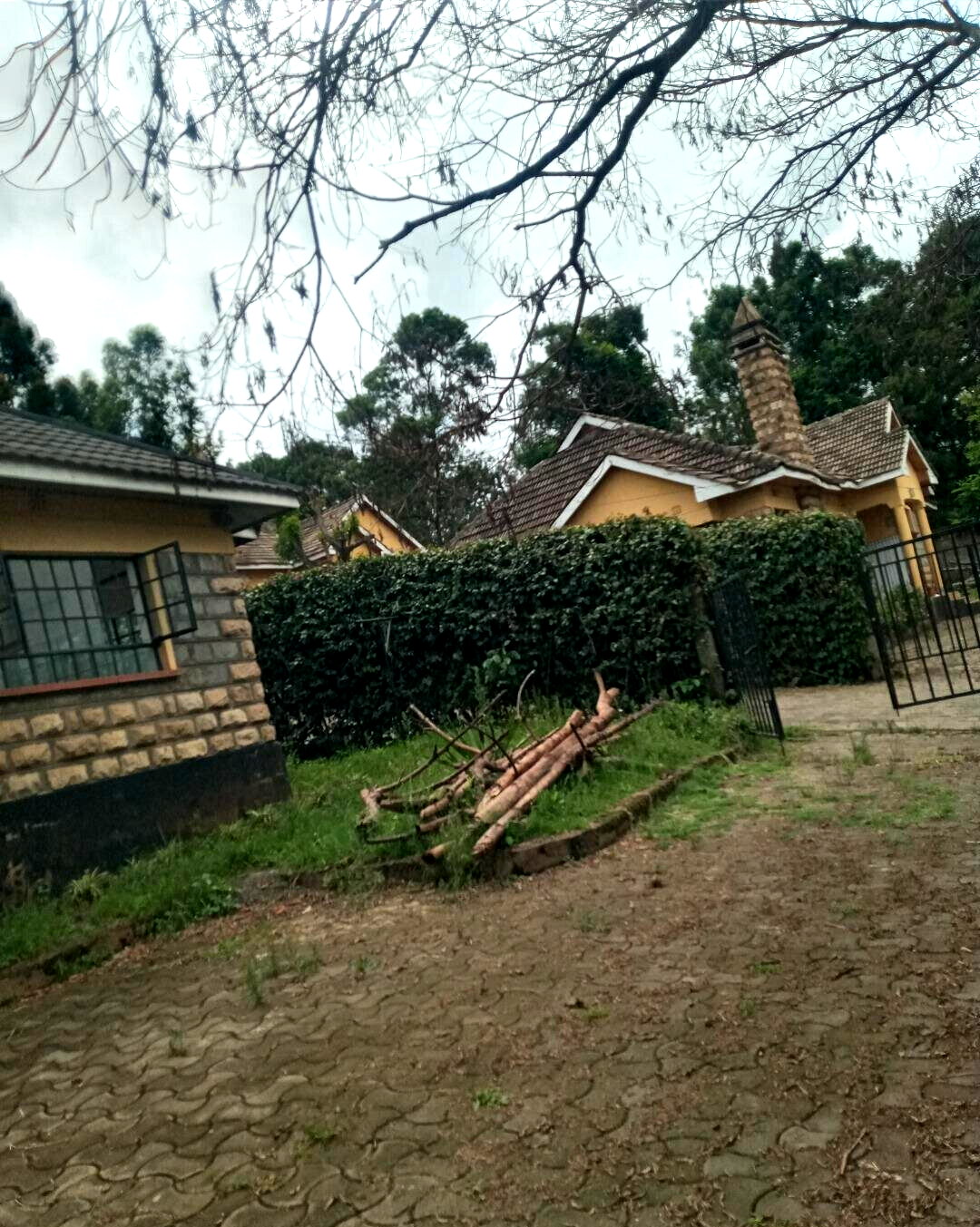 1/8 Acre 3BR Bungalow at KSh 40K