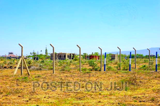 Residential Plots in Kamakis^ CM