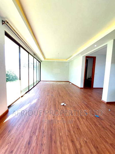 5bdrm Mansion in Membley for rent - Image 5