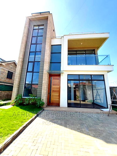 5bdrm Mansion in Membley for rent - Image 1