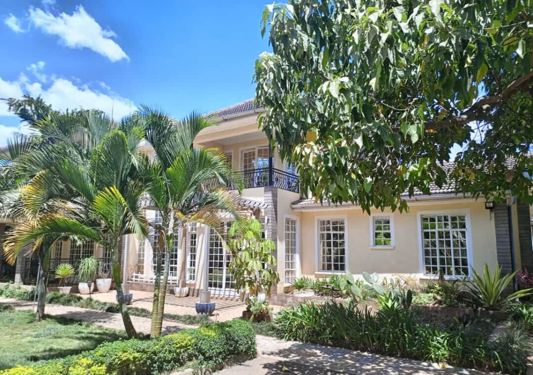 5-Ensuite Villa with Jacuzzi & Clubhouse – Karen