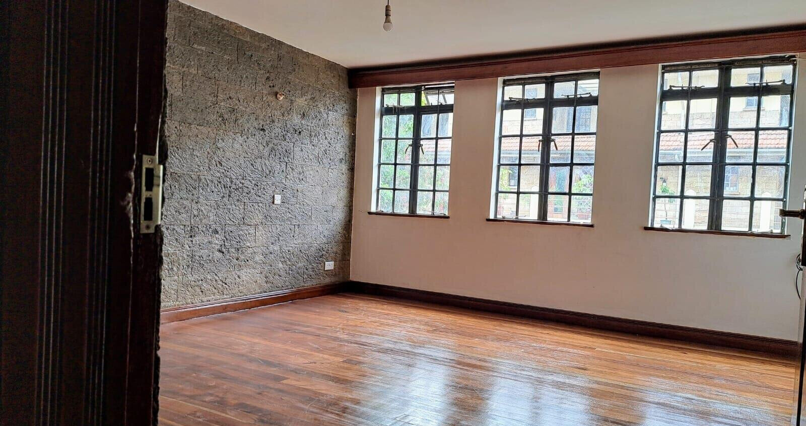 Ground Floor 4-Bed Duplex with Private Backyard - Lavington