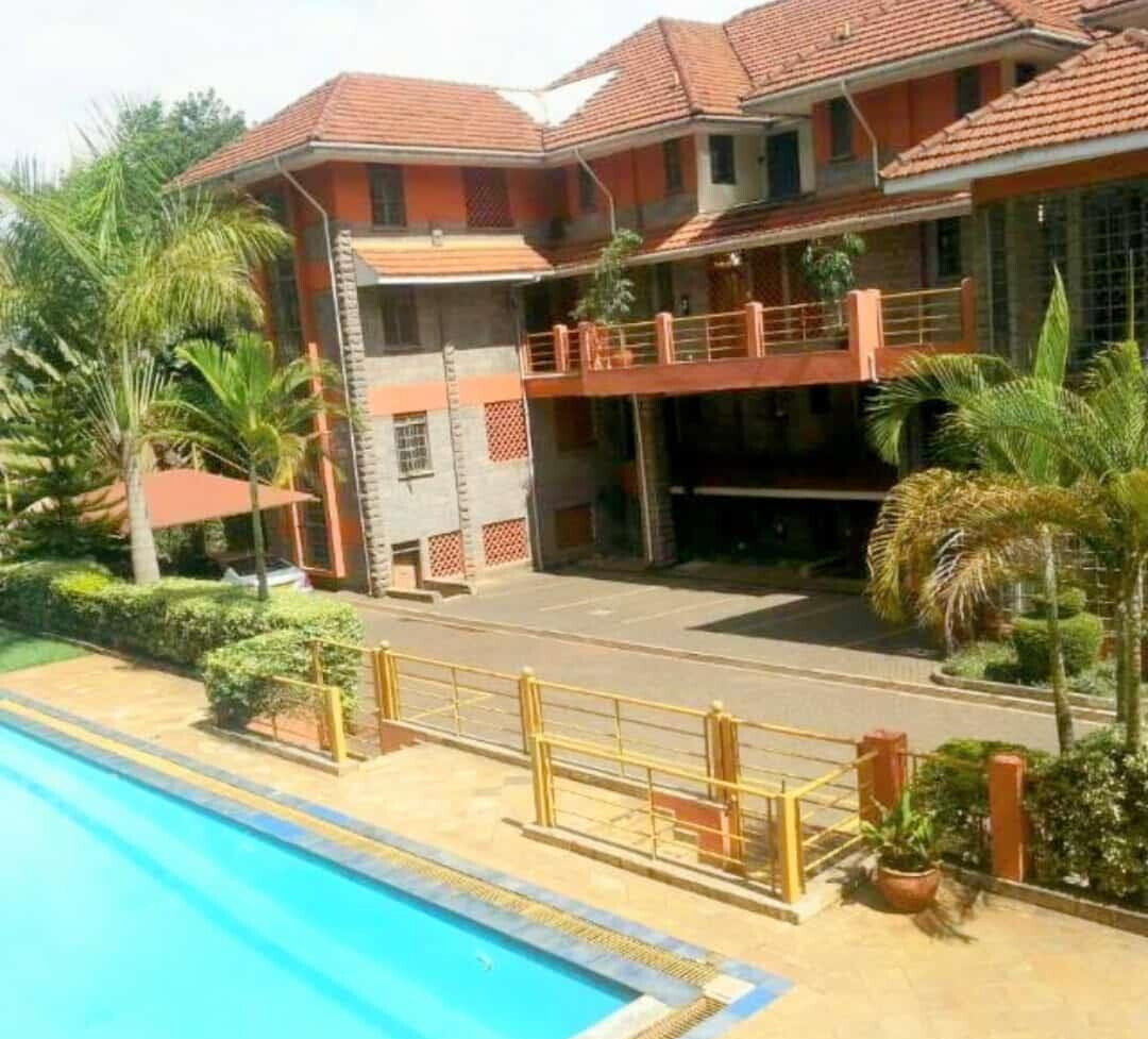 Ground Floor 4-Bed Duplex with Private Backyard - Lavington