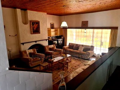 4bdrm Bungalow in Loresho for sale - Image 5