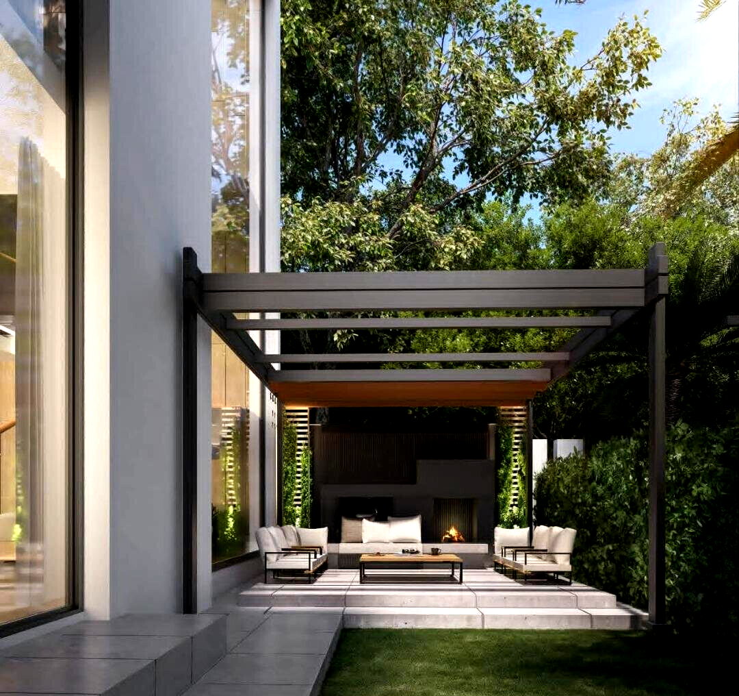 Triplex Villa with Private Garden & BBQ Area - Lavington