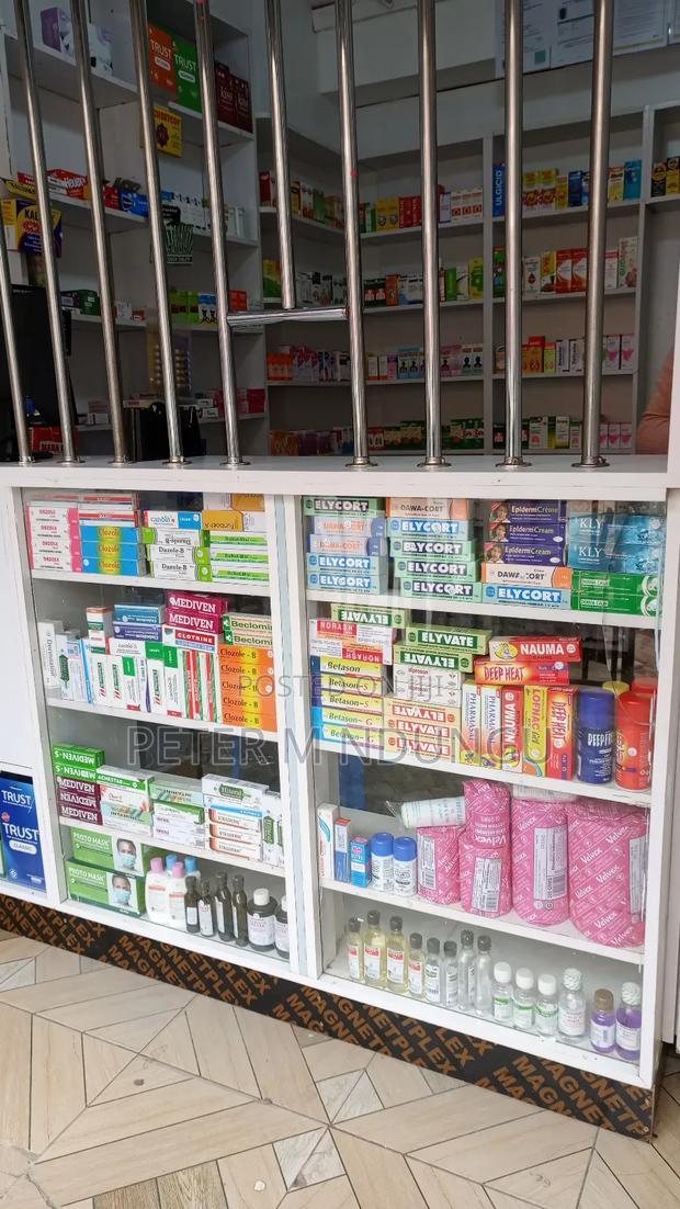 Chemist on Sale, Zimmerman