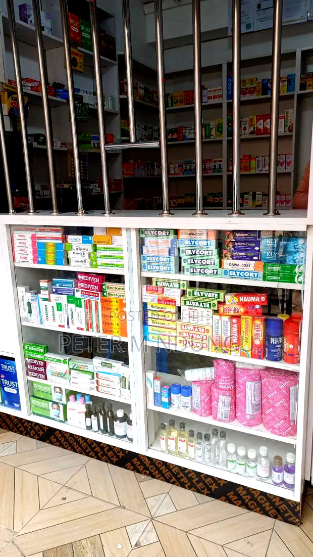 Chemist on Sale, Zimmerman