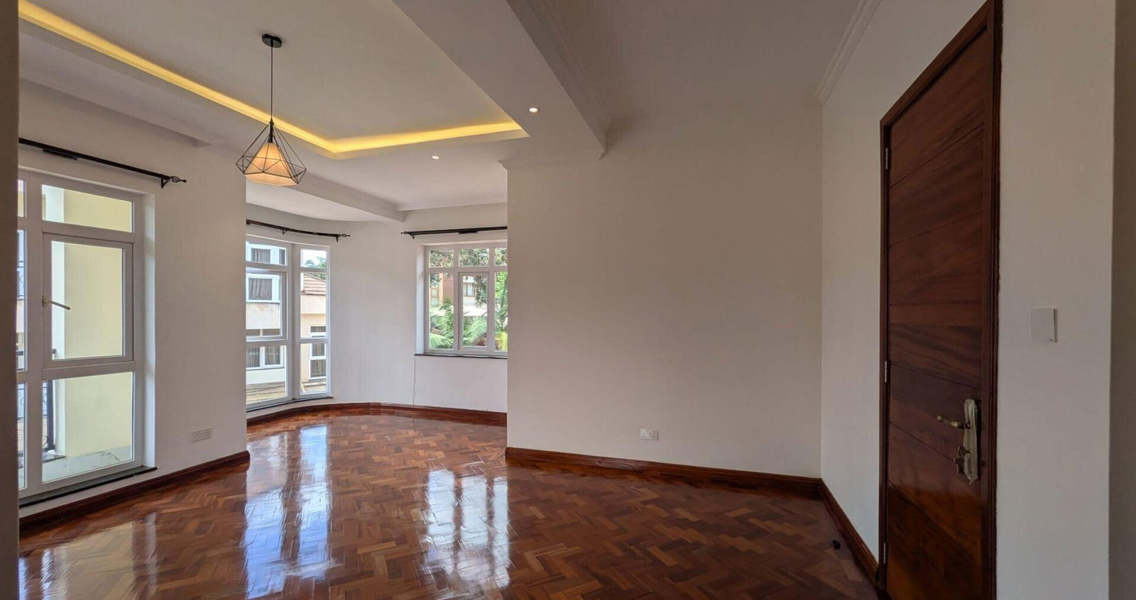 5BR Luxury Home at KSh 400K