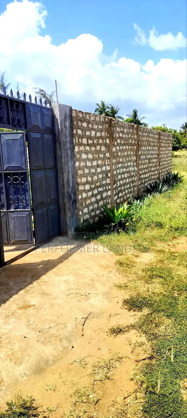 Kombani Kwale Ready Title 50X100 Plots at 1.3M