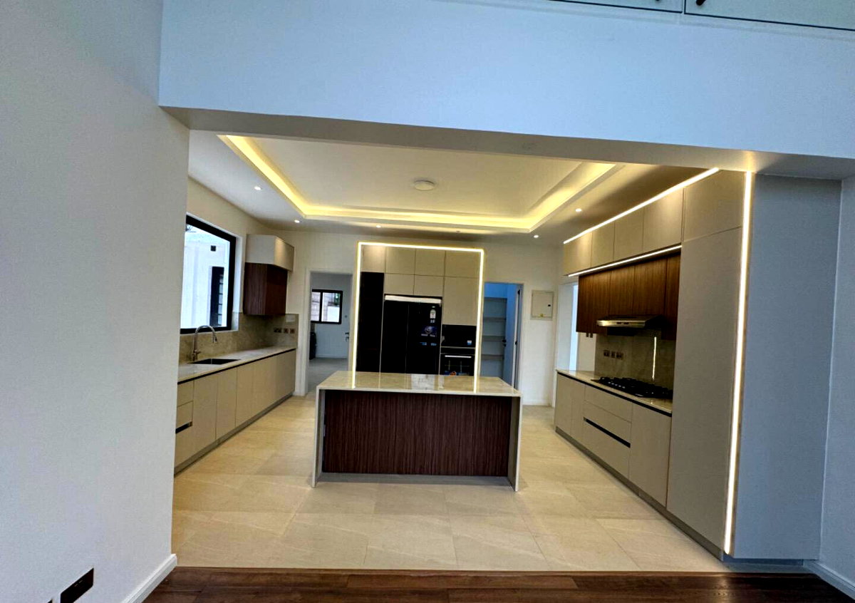 KSh 182M 5BR Townhouse with Garden