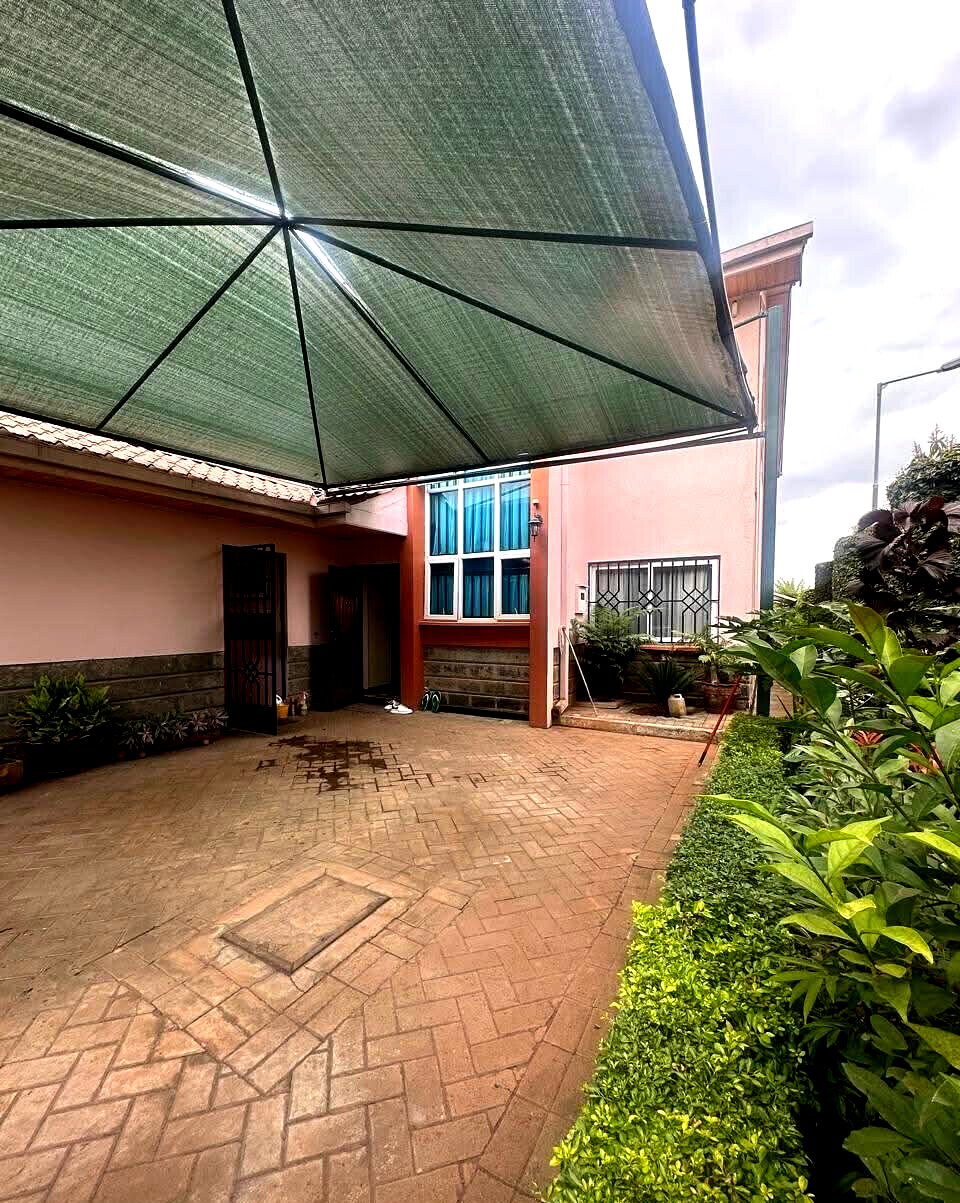 4BR Maisonette with DSQ & Shared Pool – Langata Gated Community