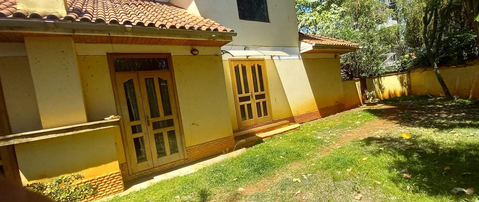 6BR Townhouse in a Quiet 4-Unit Compound - Kileleshwa