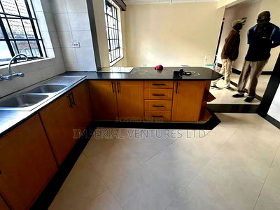 3bdrm Apartment in Kilimani for rent - Image 3