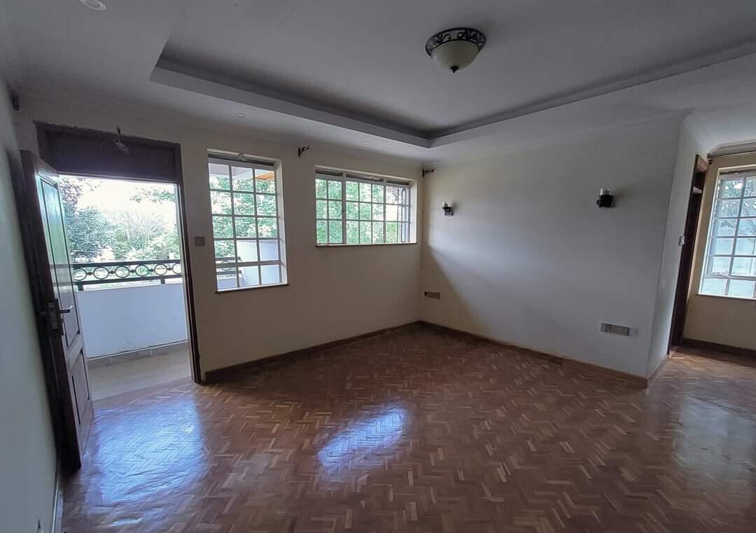 4-Ensuite Townhouse with DSQ & 24/7 Security – Karen