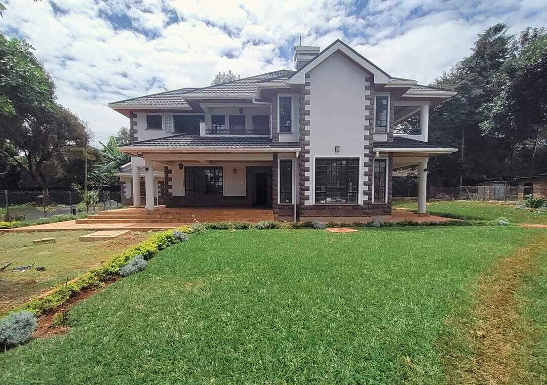 4-Ensuite Townhouse with DSQ & 24/7 Security – Karen