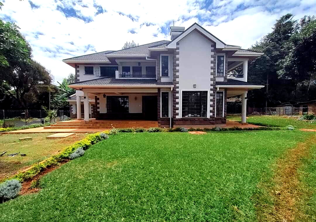 4-Ensuite Townhouse with DSQ & 24/7 Security – Karen