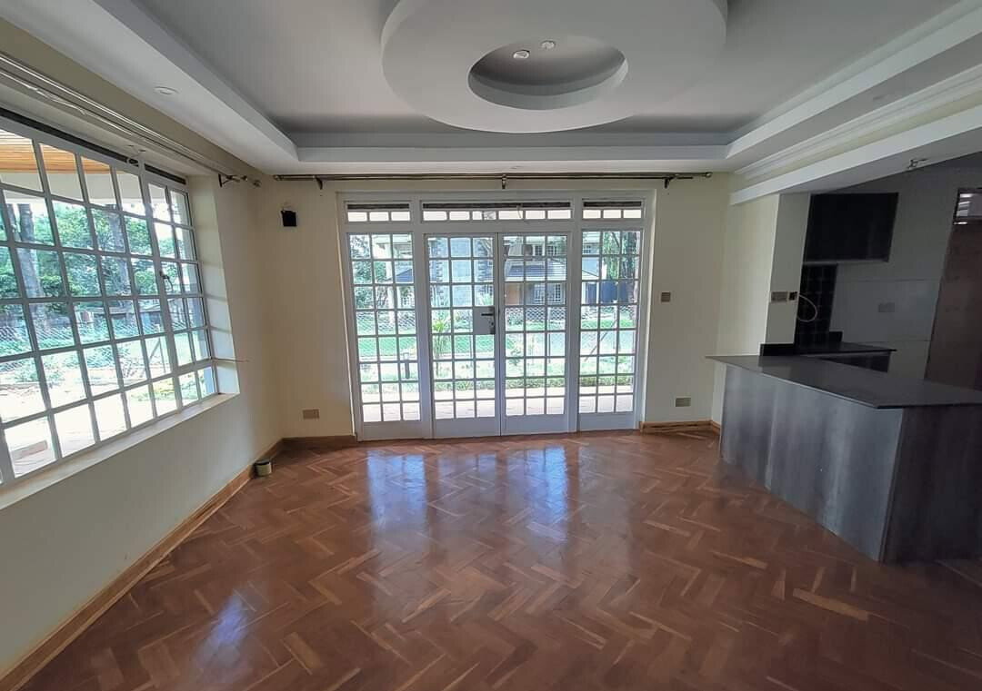 4-Ensuite Townhouse with DSQ & 24/7 Security – Karen