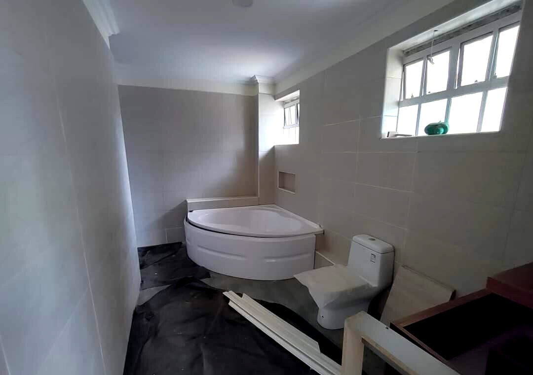 4-Ensuite Townhouse with DSQ & 24/7 Security – Karen