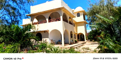 Oceanfront 4BR Townhouse in Watamu