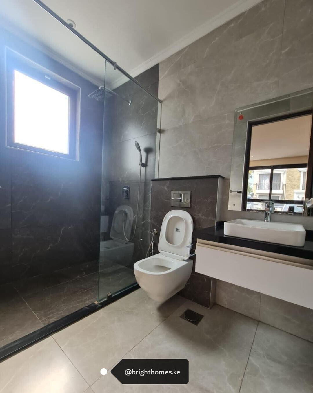 5BR All-Ensuite Townhouse with Private Garden – Peponi, Nairobi