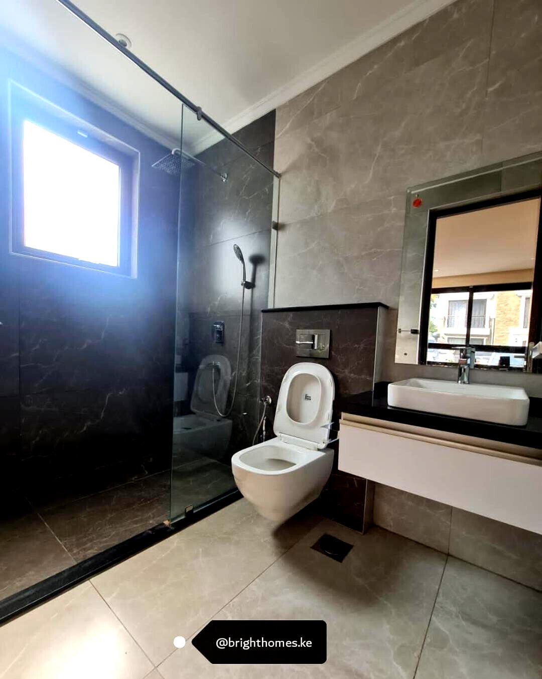 5BR All-Ensuite Townhouse with Private Garden – Peponi, Nairobi
