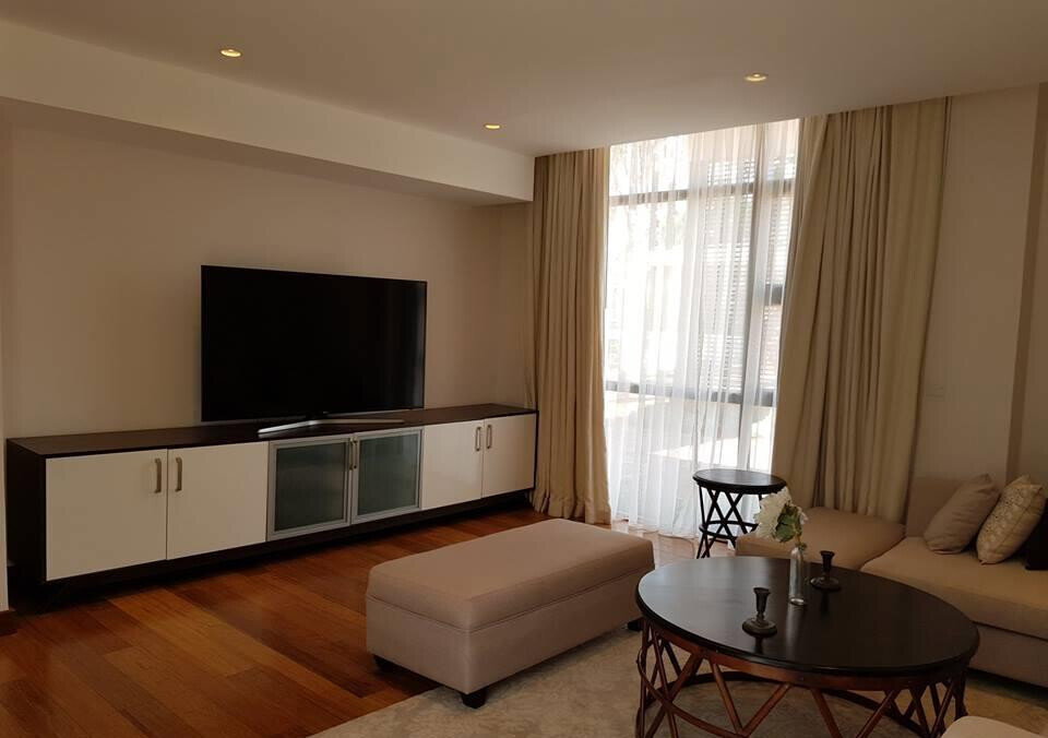 5-Bed Townhouse with Private Gym, Sauna & Pool – Miotoni Karen