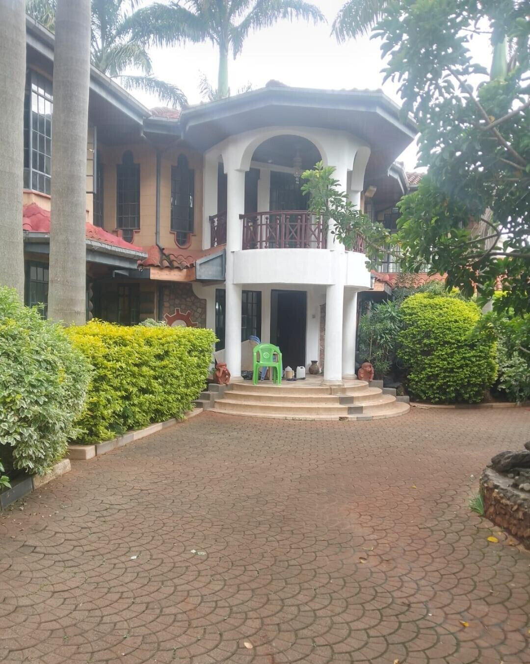 1/2 Acre Garden Home at KSh 370K