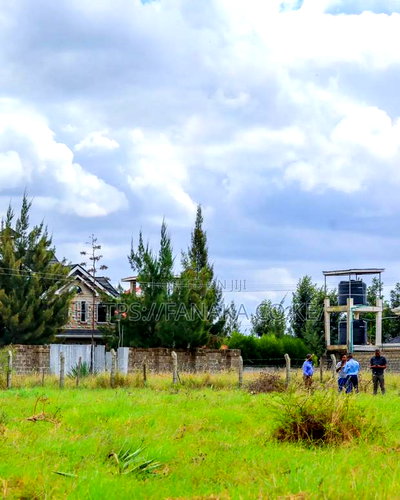 80m Off Katani Rd Tarmac - Image 2