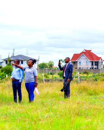 80m Off Katani Rd Tarmac - Image 3