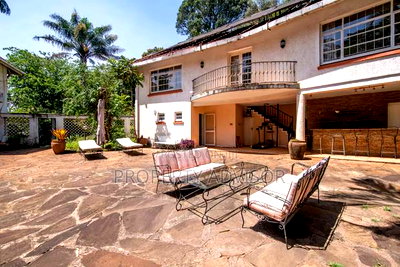 3bdrm Mansion in 3 Acres Muthaiga for sale - Image 7