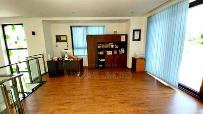 4bdrm Villa in Peponi Road, Parklands/Highridge for sale - Image 10