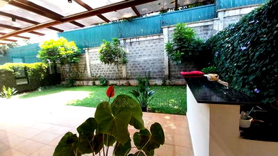 4bdrm Villa in Peponi Road, Parklands/Highridge for sale - Image 12