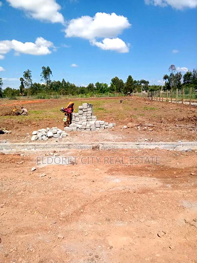 1/4 Plots Annex With Title - Image 2