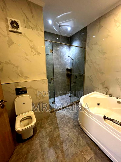 4 Bedroom All Ensuite Apartment at Silverdeck Spring Valley - Image 9