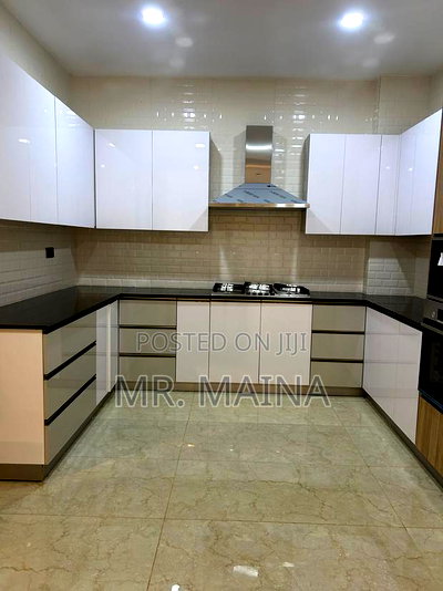 4 Bedroom All Ensuite Apartment at Silverdeck Spring Valley - Image 10