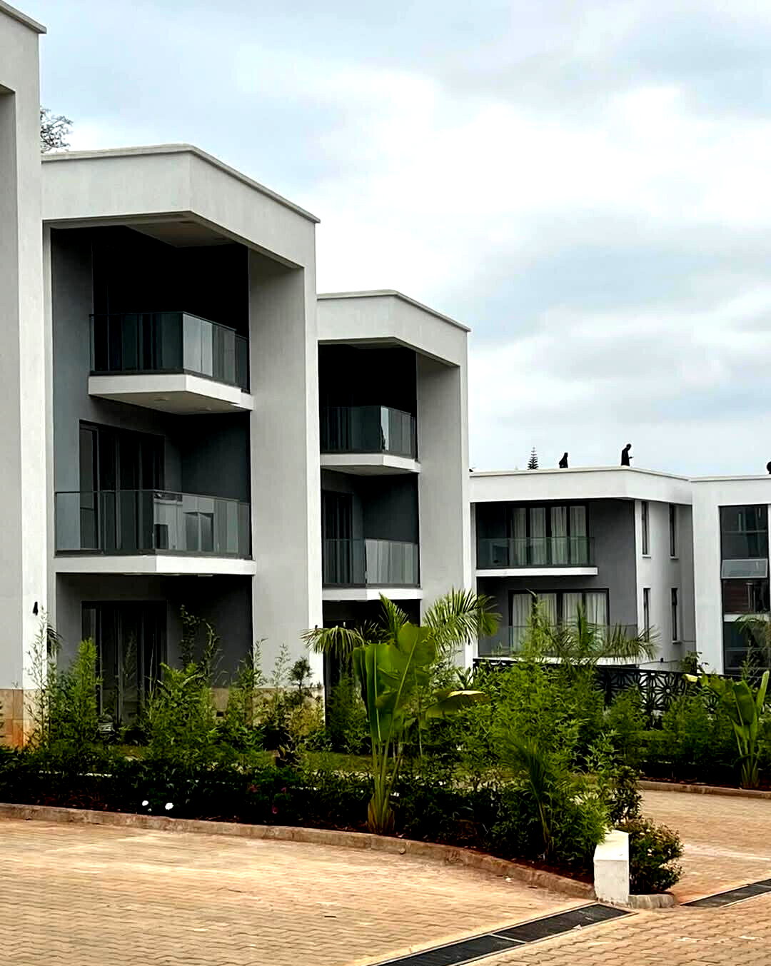 5-Ensuite Villa with Office & Solar Heating - Lavington Gated Community