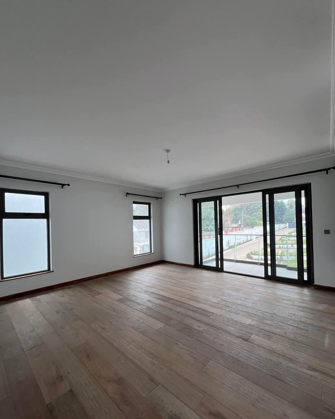 5-Ensuite Villa with Office & Solar Heating - Lavington Gated Community